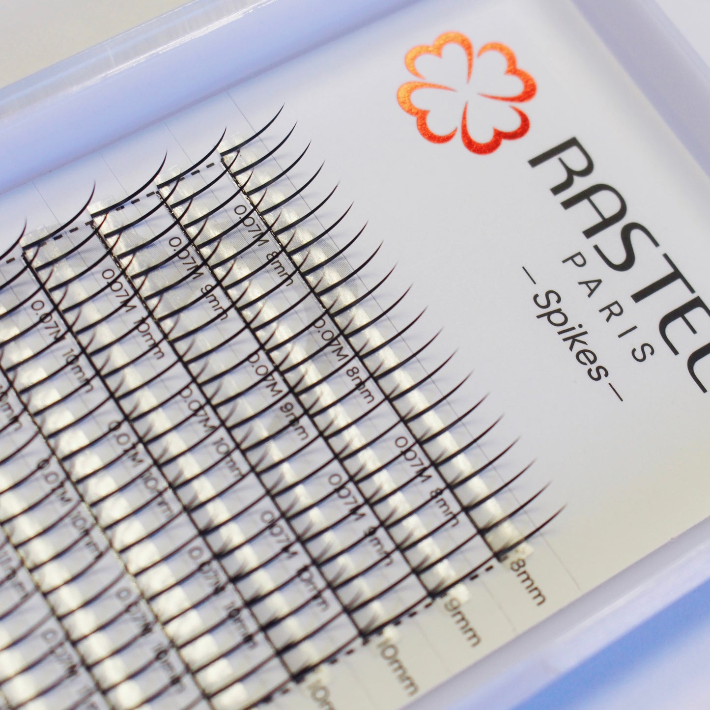 Cils SPIKES 0.07